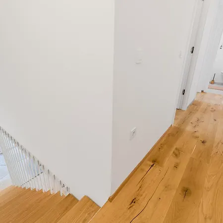 Family Apartment *